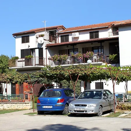 Banjole 3002c Apartment *