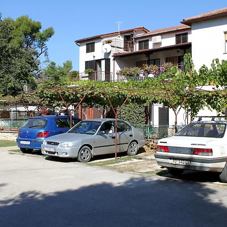 Banjole 3002c Apartment